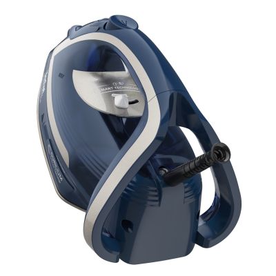 8. TEFAL FV 6872 Smart Protect Plus iron