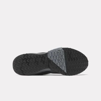 4. Reebok LAVANTE TRAIL 2 CBLACK/PUGRY6/PURGRY sneakers (100033944)