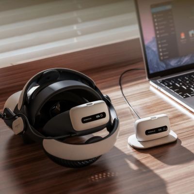 2. BoboVR BM60-2 6500 mAh Battery for BoboVR M3 Pro+ and BoboVR M3 2 pcs. with Charging Station - White