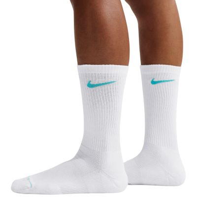 5. Nike Everyday Elevated Socks 6 Pairs White HQ8021 906
