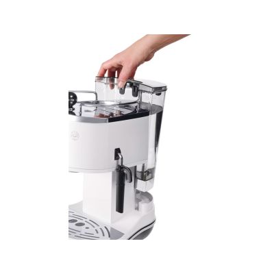 4. DeLonghi ECO 311.W espresso machine (1100W; white)