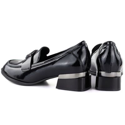 4. Women's patent leather shoes with a decorative heel, black Vinceza 58638