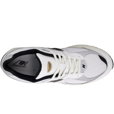 14. New Balance M2002RPN shoes