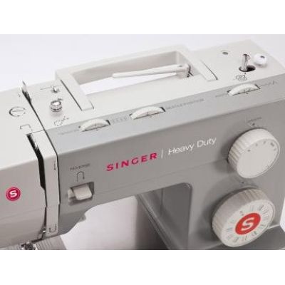 2. Singer SMC 4411 sewing machine