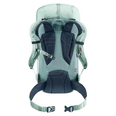 7. Deuter Guide 28 SL Backpack 3361223-2288