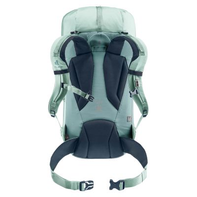 7. Deuter Guide 28 SL Backpack 3361223-2288