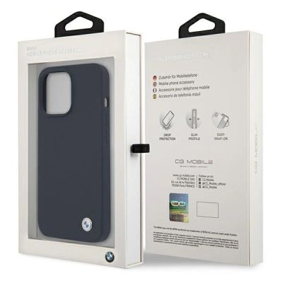 8. Etui BMW BMHCP13LSILNA iPhone 13 Pro / 13 6,1" granatowy/navy hardcase Silicone Signature