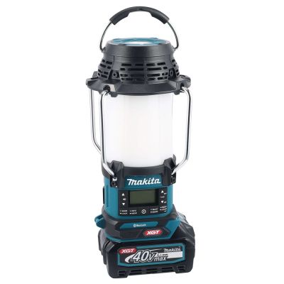 8. Makita Radio MR009GZ 12/14.4/18/40V XGT MR009GZ with lamp and flashlight
