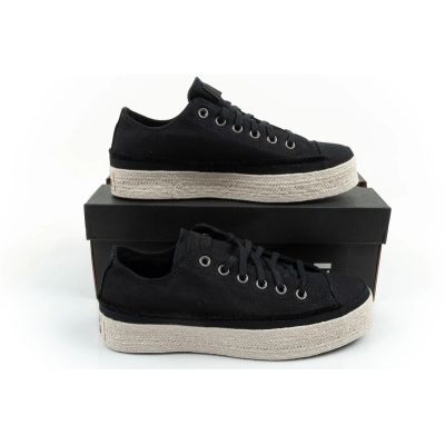 9. Converse Chuck Taylor women's sports shoes espadrilles fashionable black comfortable