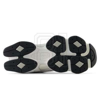 4. New Balance U9060EEJ sports shoes