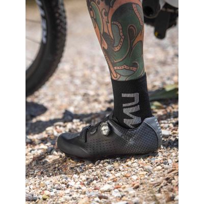 2. NORTHWAVE Extreme Air Mid Socks - Black