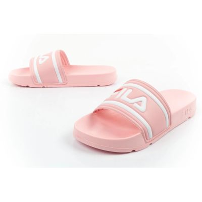 8. Fila women's sports flip-flops Morro comfortable pink slippers for the pool