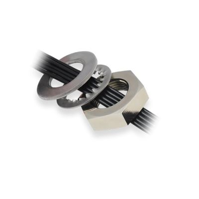4. Teltonika PR1KCO28 antenna MIMO SMA 28 dBi directional antenna