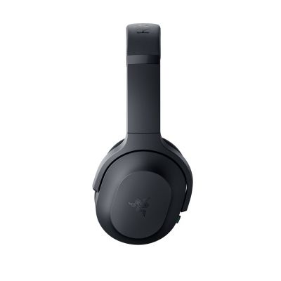 4. Razer Barracuda Black Headphones