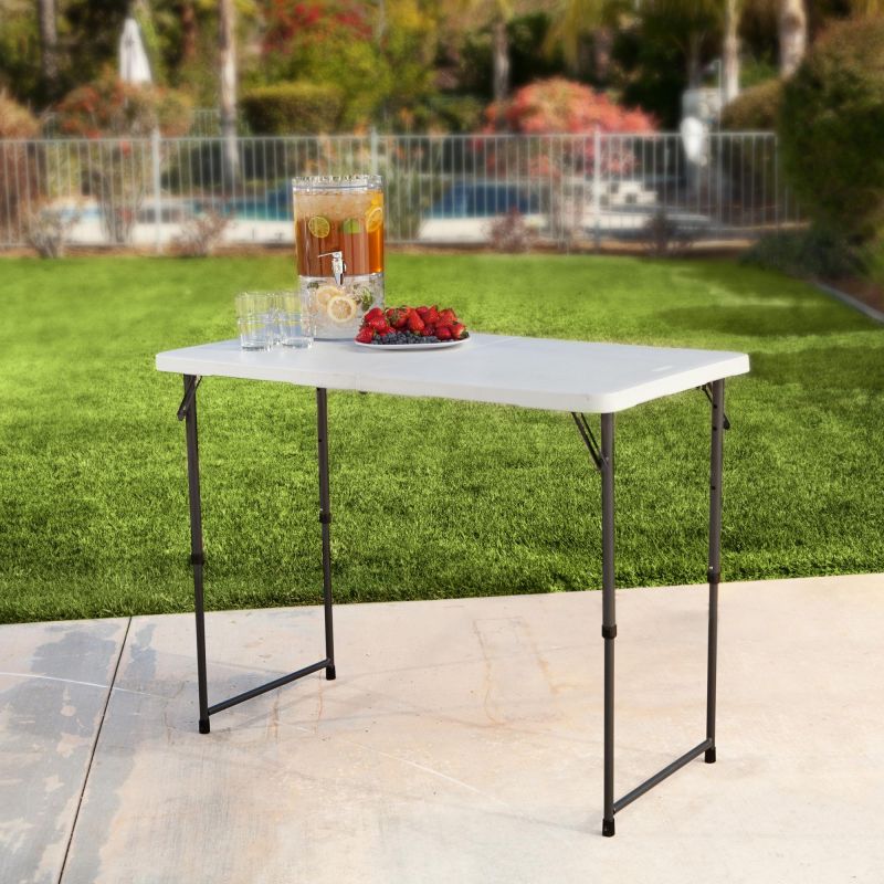 21. Folding table 122 cm with adjustable height 4428
