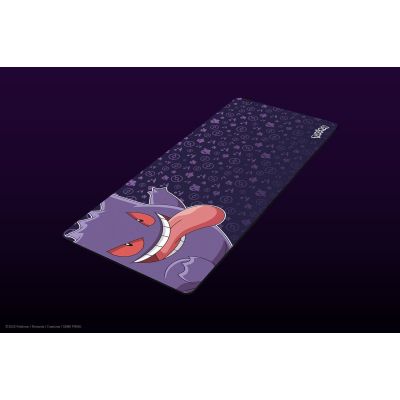 5. Razer Gigantus V2 Gaming Mousepad Purple, Red, White