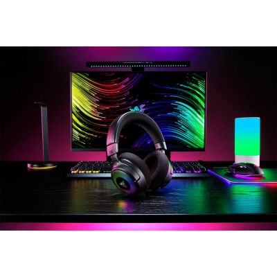 7. Razer Kraken V4 Wireless Headband Gaming Headset USB Type-A Bluetooth Black
