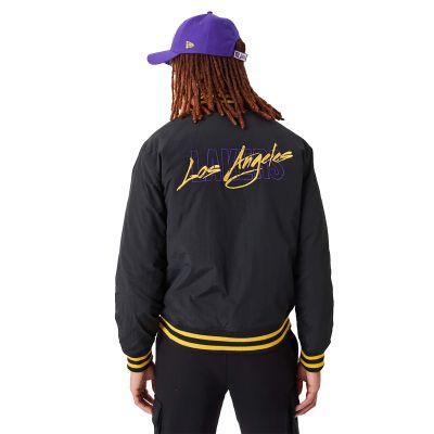2. New Era NBA Los Angeles Lakers Script Bomber Jacket - 60332205