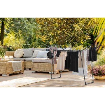 6. Pegasus 150 Black Diamond 81690 LEIFHEIT dryer