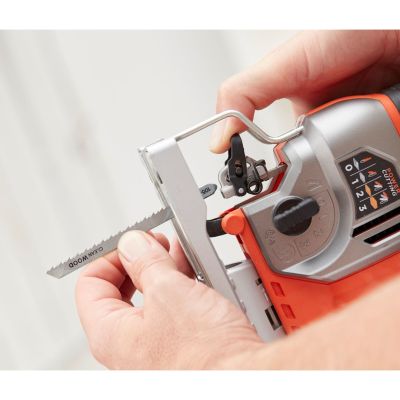11. Black & Decker BES610K-QS 650W Electric Jigsaw