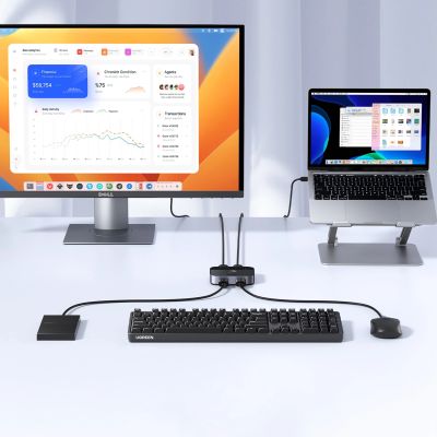 4. Ugreen CM757 2in1 adapter 2x USB-A 3.0 (input) / 2x USB-A (output) - gray