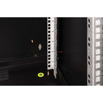8. Digitus Unique 19" 20U rackmount network cabinet 600x600, glass door, black, undivided, assembled, 100kg