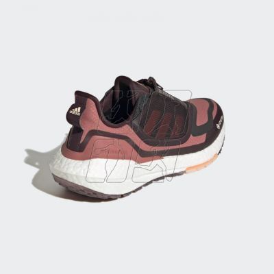 6. Adidas Ultraboost 22 Gore-Tex Shoes W GX9131