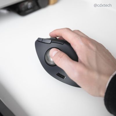 36. Kensington Trackball Pro Fit Ergo TB550