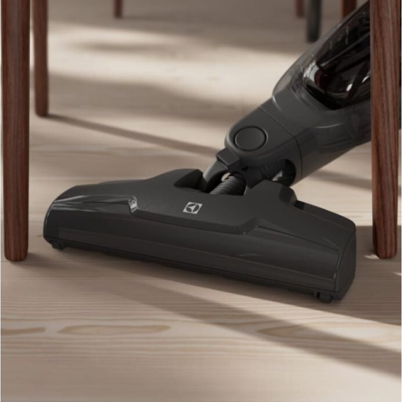 6. ELECTROLUX ES31CB18SH vacuum cleaner