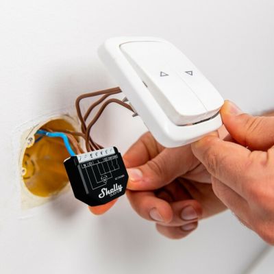 2. Intelligent Z-Wave roller shutter controller Shelly Qubino Wave Shutter