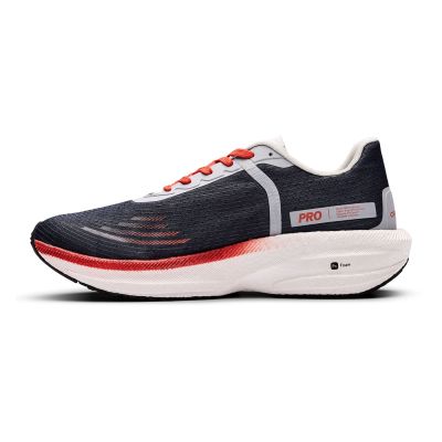 2. Men's PRO ENDUR DISTANCE M Running Shoes