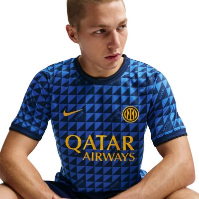5. Nike Inter Milan Men’s Blue T-Shirt II3114 409