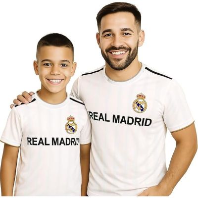 4. Real Madrid Junior Set Shirt and Shorts RM1KTK124