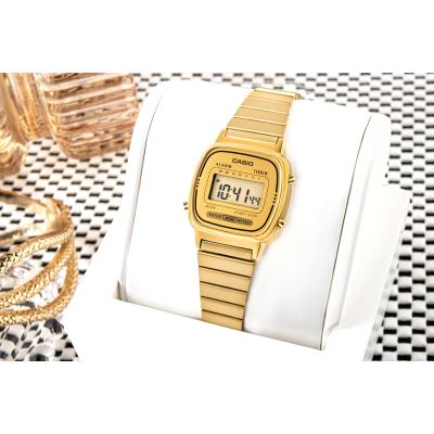 5. Women's watch CASIO LA670WEGA-9EF + BOX
