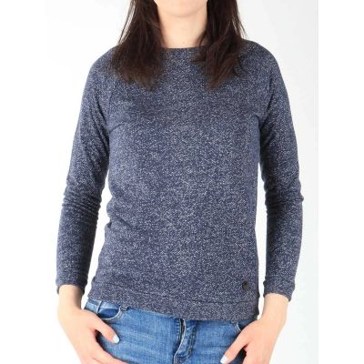 6. Lee Sweater L53AUT35