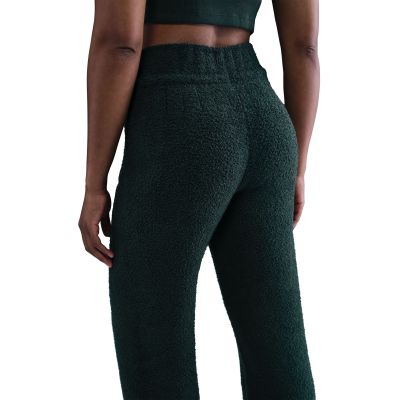 2. Nike Sportswear Phoenix Cozy Bouclé Pants W HV2766-390