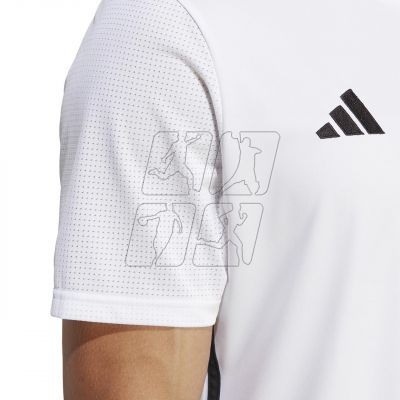 9. T-shirt adidas Table 23 Jersey M H44526