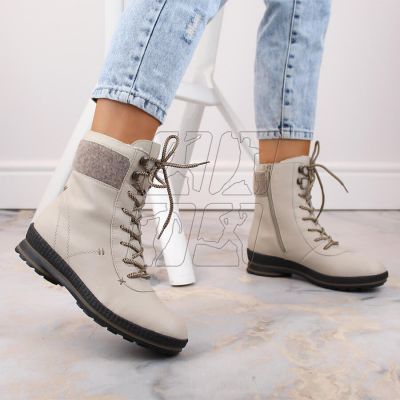 4. Comfortable insulated leather boots Rieker W RKR614, beige