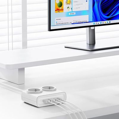 3. Orico PDC25 25W 6in1 Power Strip 2x AC + 2x USB-A + 2x USB-C - White