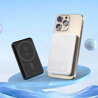 2. Dudao K14S USB-A / USB-C / MagSafe wireless powerbank 20W 5000mAh - white