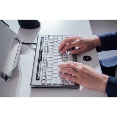 5. BakkerElkhuizen S-Board 840 Design Keyboard si/sw US-Layout retail