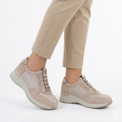 5. Women's sports shoes classic beige M.Daszyński MR24129