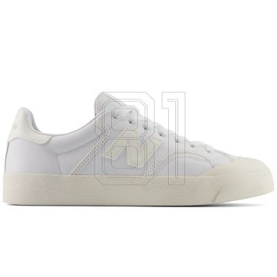 6. New Balance unisex BB100LGY shoes