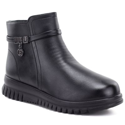 Comfortable women's ankle boots with a wedge, black Potocki PT16397