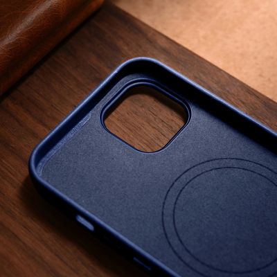 19. iCarer Case Leather cover for iPhone 14 Plus genuine leather case blue (compatible with MagSafe)