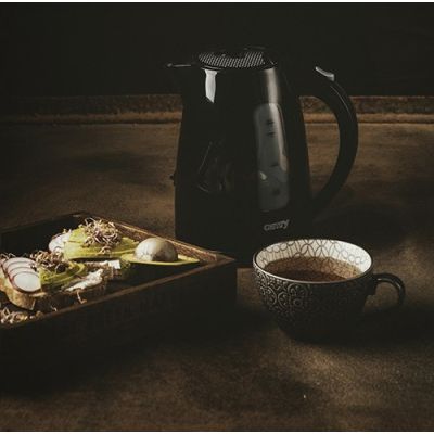 7. Adler CR 1255b Electric Kettle (2000 W, 1.7 l; black)
