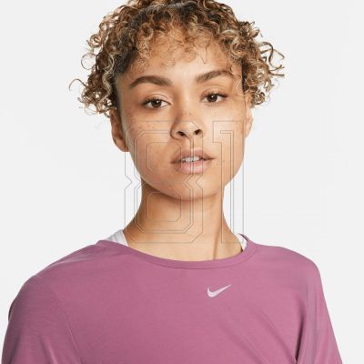 7. Nike Dri-FIT One Luxe T-Shirt W DD4921-507