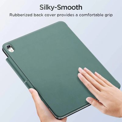 2. ESR Rebound Magnetic Case for iPad Air 4 (2020) / 5 (2022) - Green