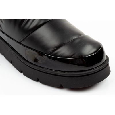 5. GAP Women's Shoes Alabama Winter Ankle Boots Black Slip-On