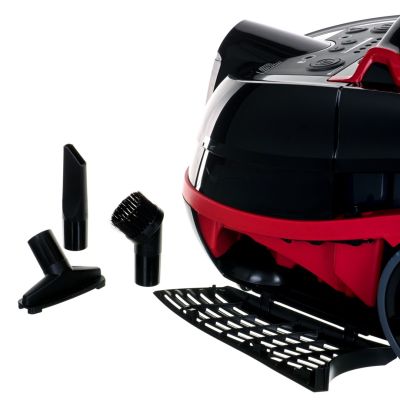 22. BOSCH BWD 421 POW AquaWash&Clean vacuum cleaner